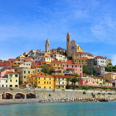 Gli Ulivi Al Mare - Panorama Sea View - Happy Holiday home Alassio